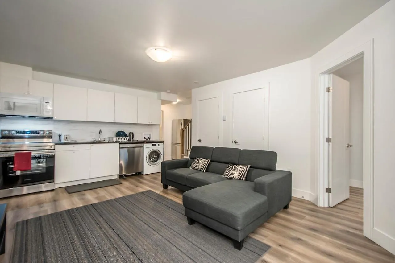 Cowie Hill Apartment Halifax 0*,  Canada